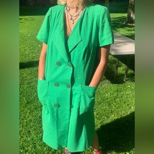 Vintage green short sleeve trench coat